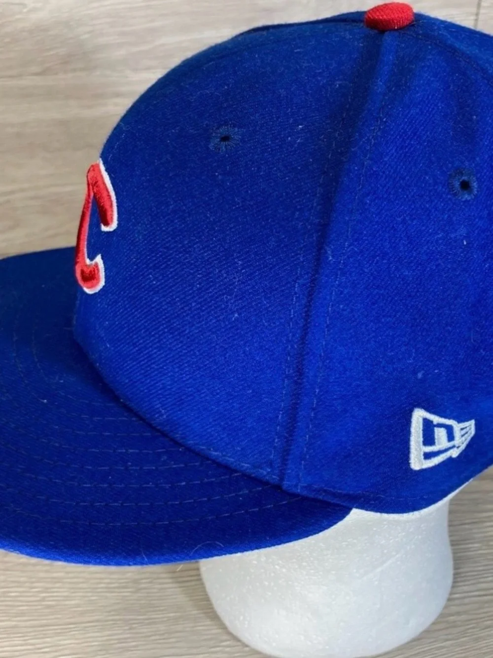Chicago Cubs  Hat (Fitted- 7 1/2) On-Field Player Issued- NWOT